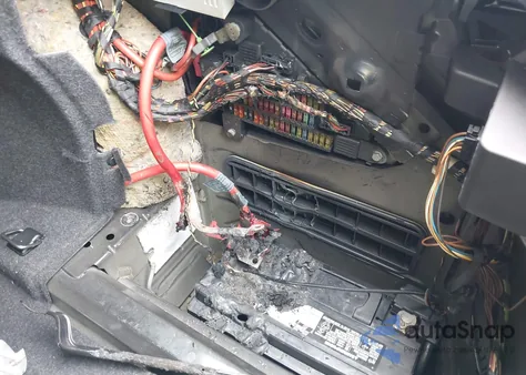 2010 BMW 535 Xi z USA, uszkodzony, nr VIN WBANV9C58AC138434